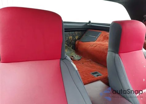 1984 Chevrolet Corvette z USA, uszkodzony, nr VIN 1G1AY0788E5133391